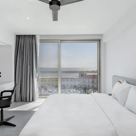 Apartment Nero Luxury By Zennova