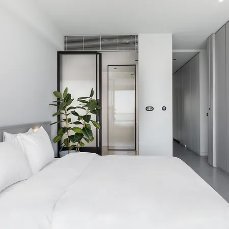 Nero Luxury By Zennova Apartment