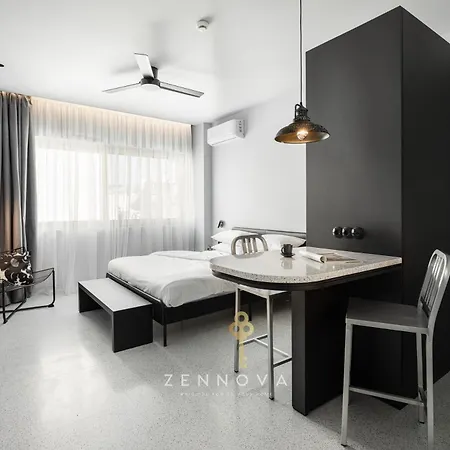 Nero Luxury By Zennova Διαμέρισμα *