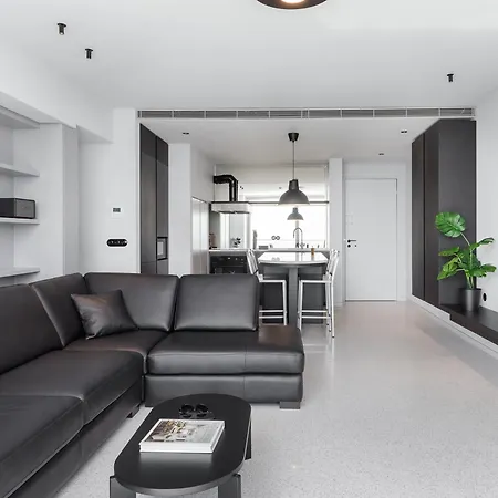 公寓 Nero Luxury By Zennova 塞萨洛尼基