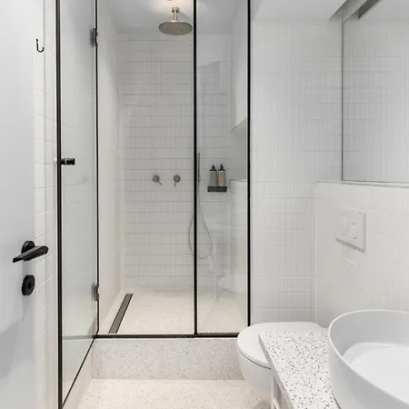 公寓 Nero Luxury By Zennova 塞萨洛尼基